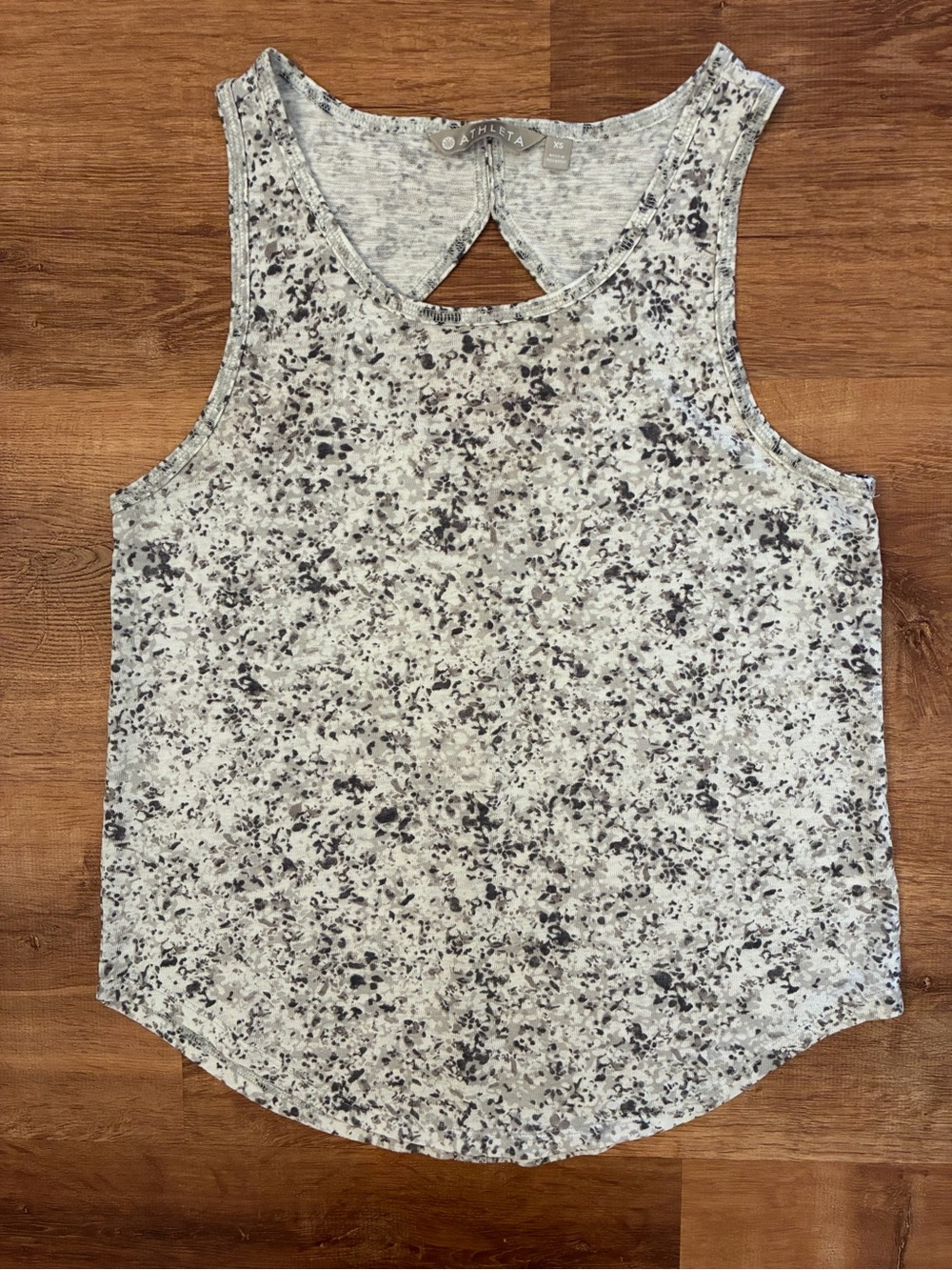 Athleta Breezy Print Cut Out Tank XS White Gray Black Tan 294122 Activewear